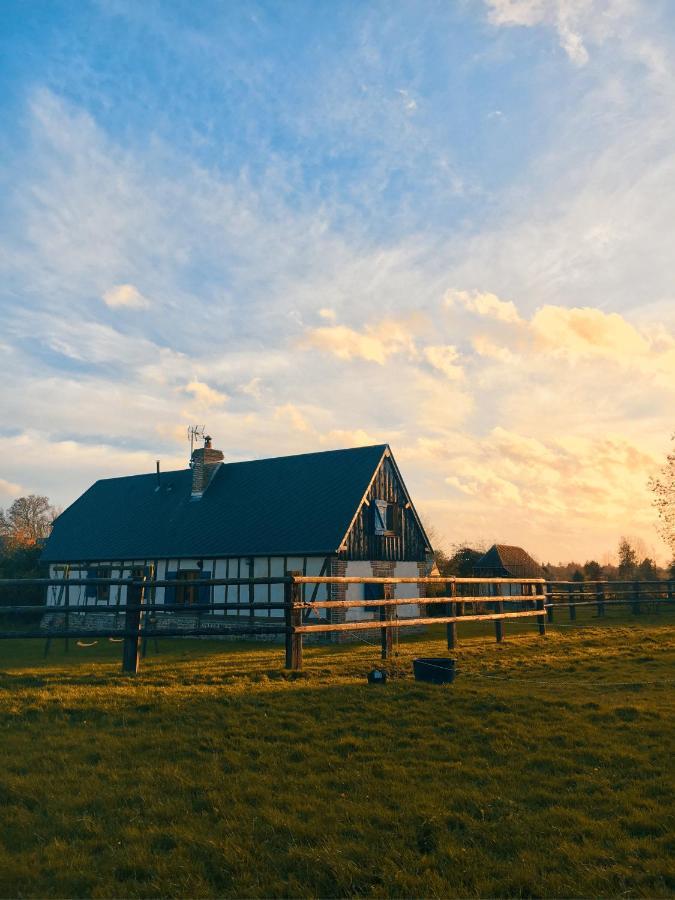 Gite Au Haras Des Arts Saint-Aubin-de-Bonneval Ngoại thất bức ảnh